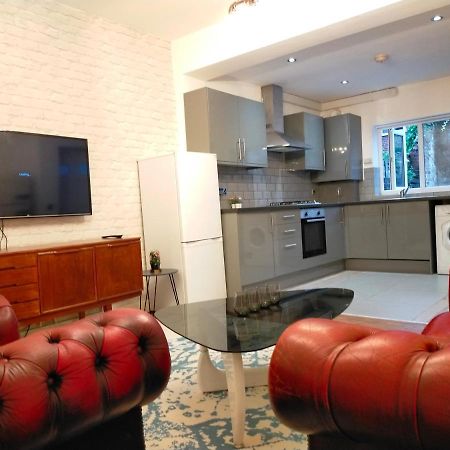 4 Bed Entire House - Heart Of The City - Near Sufc Sheffield Esterno foto